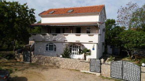  Apartments Miskovic  Омишаль